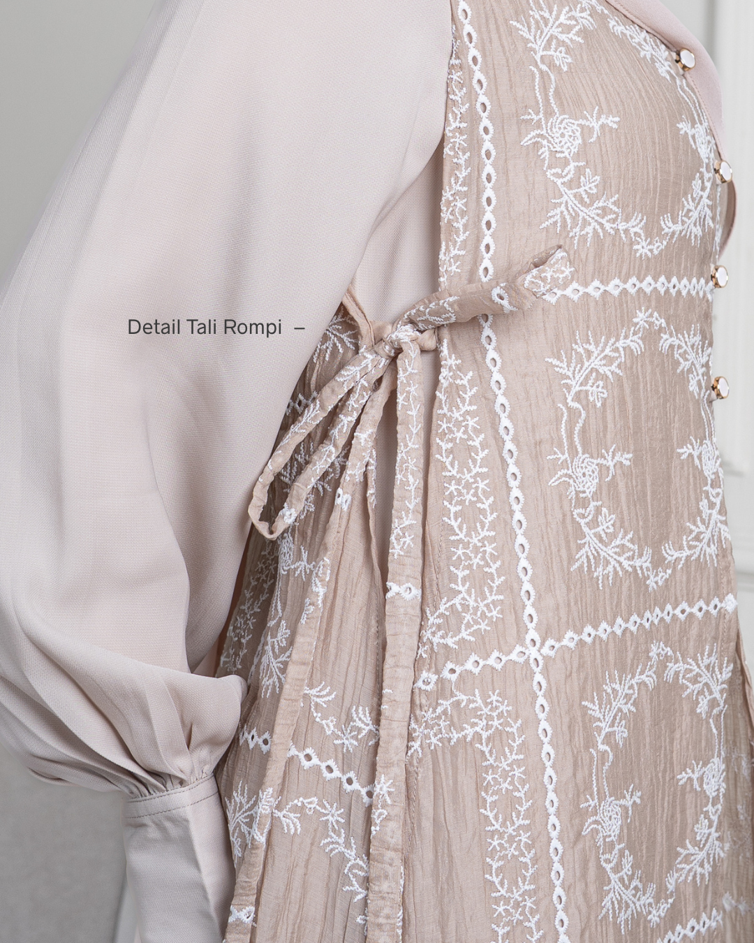Evolvere - Laras Dress Motif Geo Gamis Rompi Lebaran Gamis Melayu
