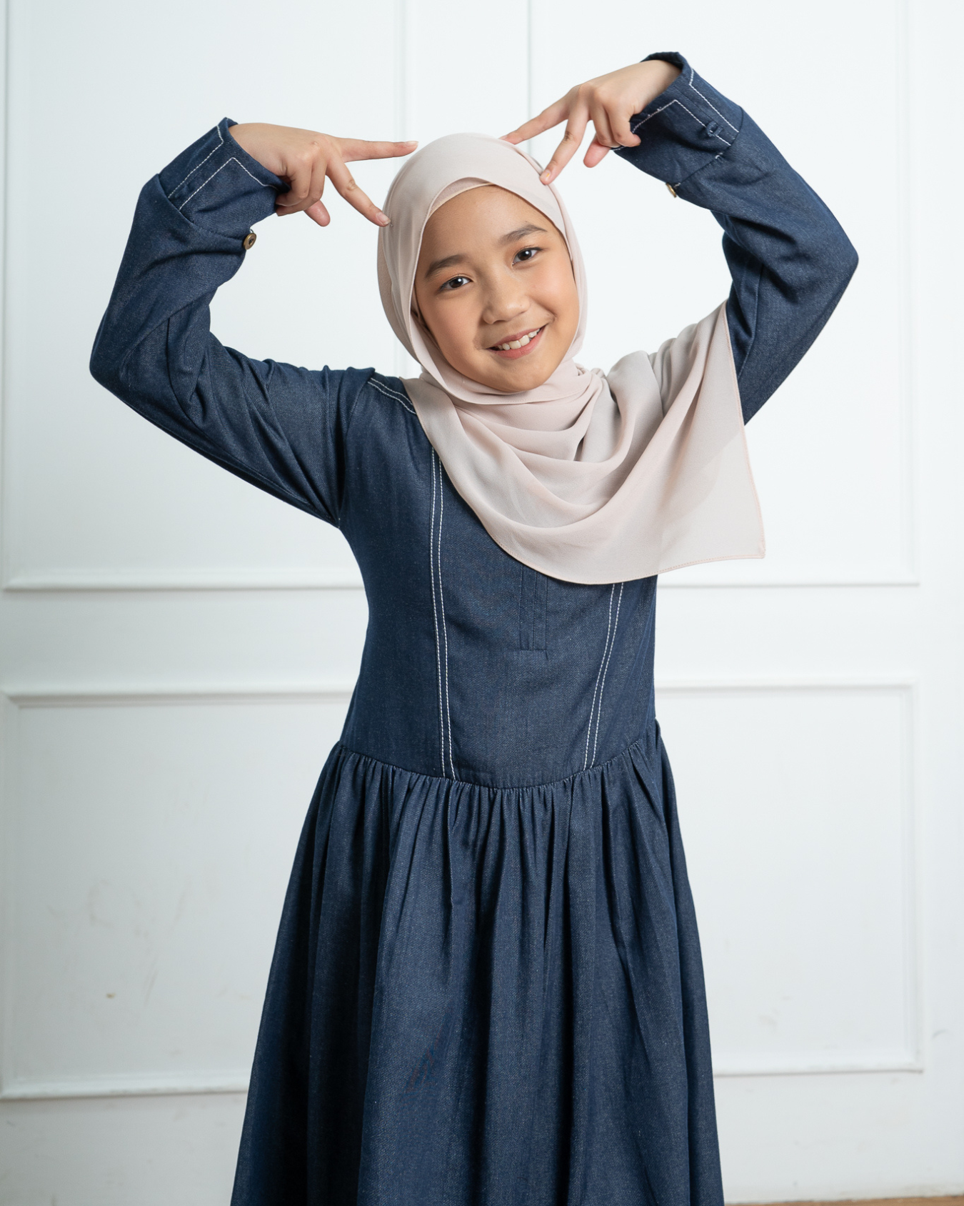 Evolvere - Arum Kids Denim Dress Anak Perempuan Untuk Lebaran Sarimbit Keluarga