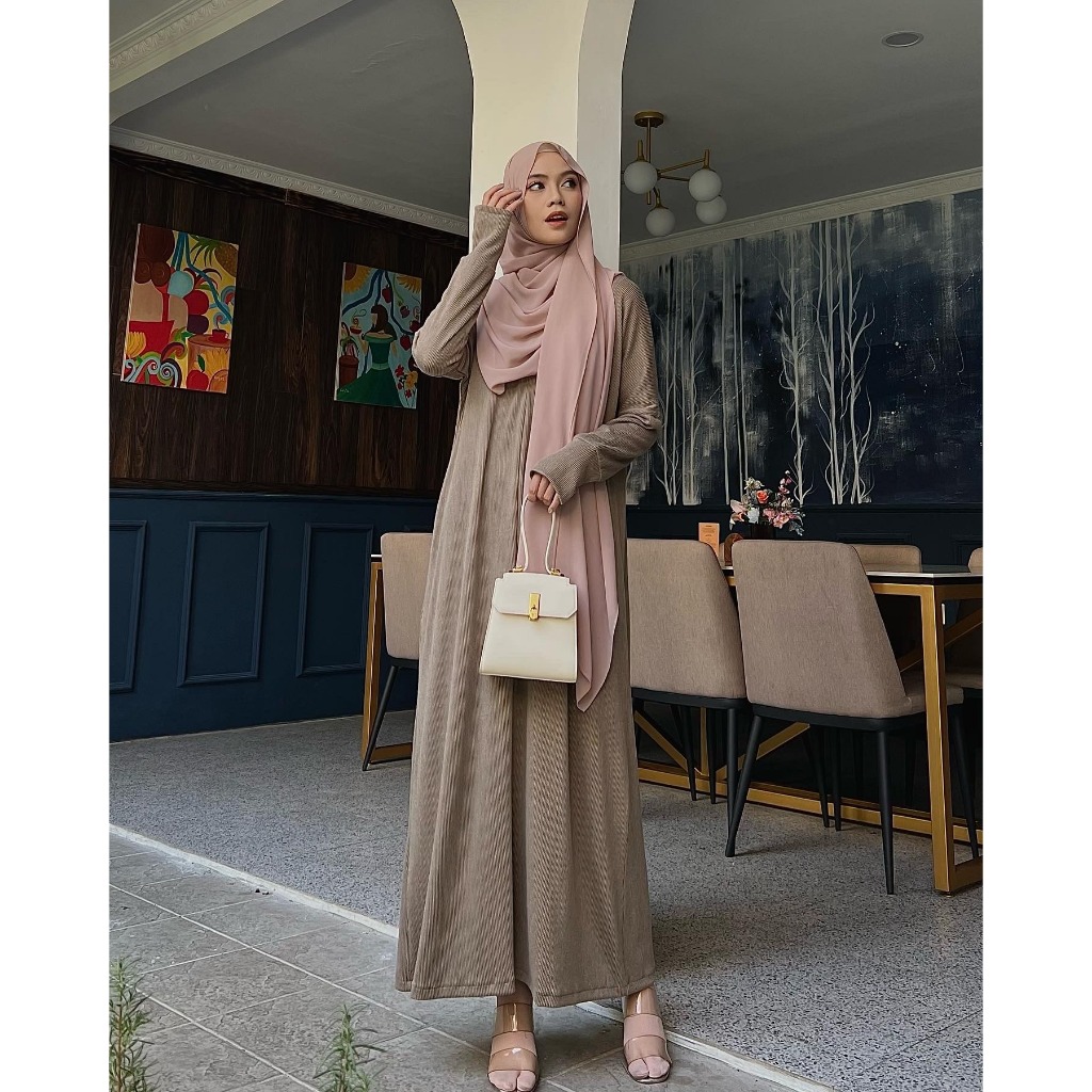 Maheera Knit Dress Pakaian Muslim Wanita Abaya