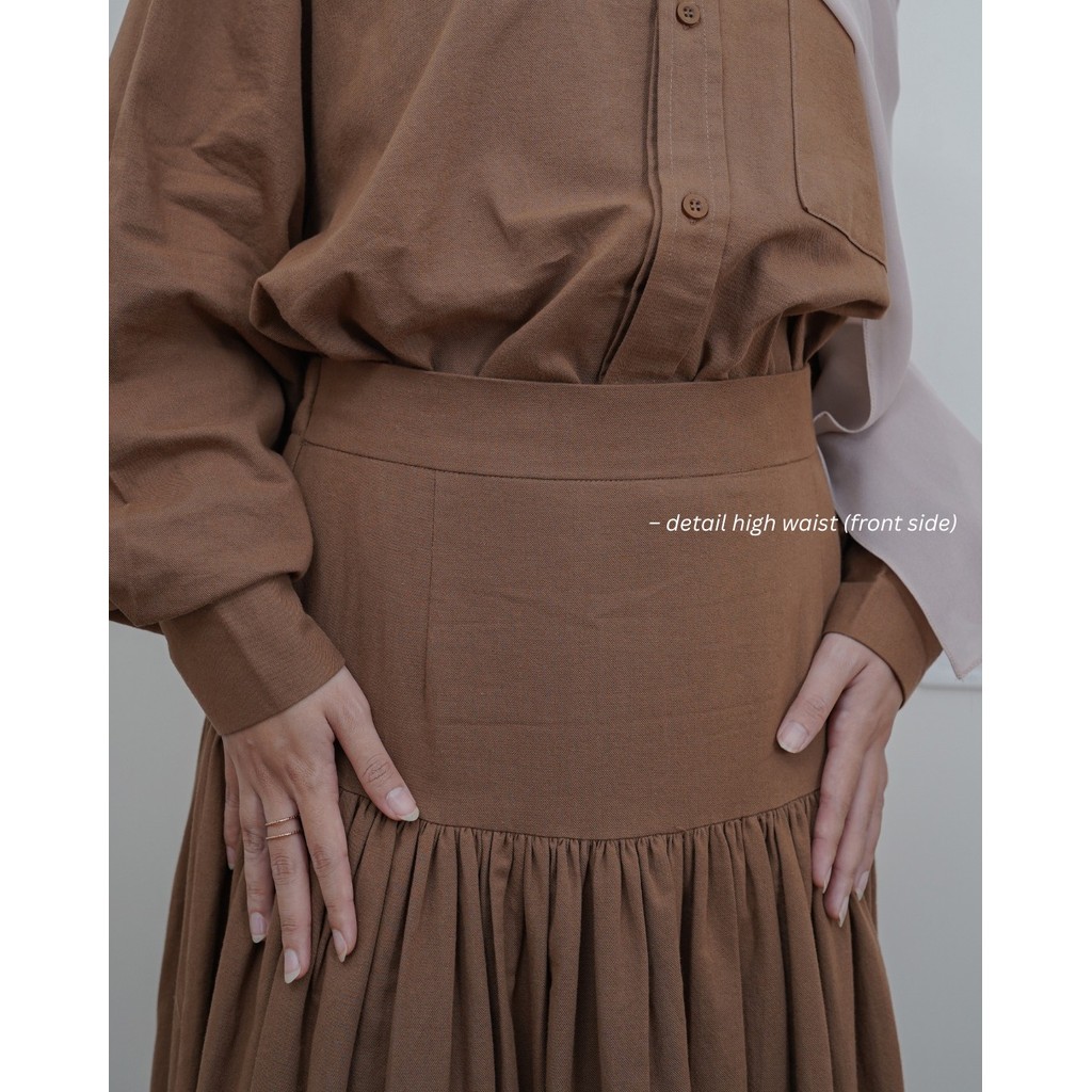 Evolvere - Kayla Skirt Linen Highwaist Anti Buncit Rok Ruffle ( ROK SAJA )