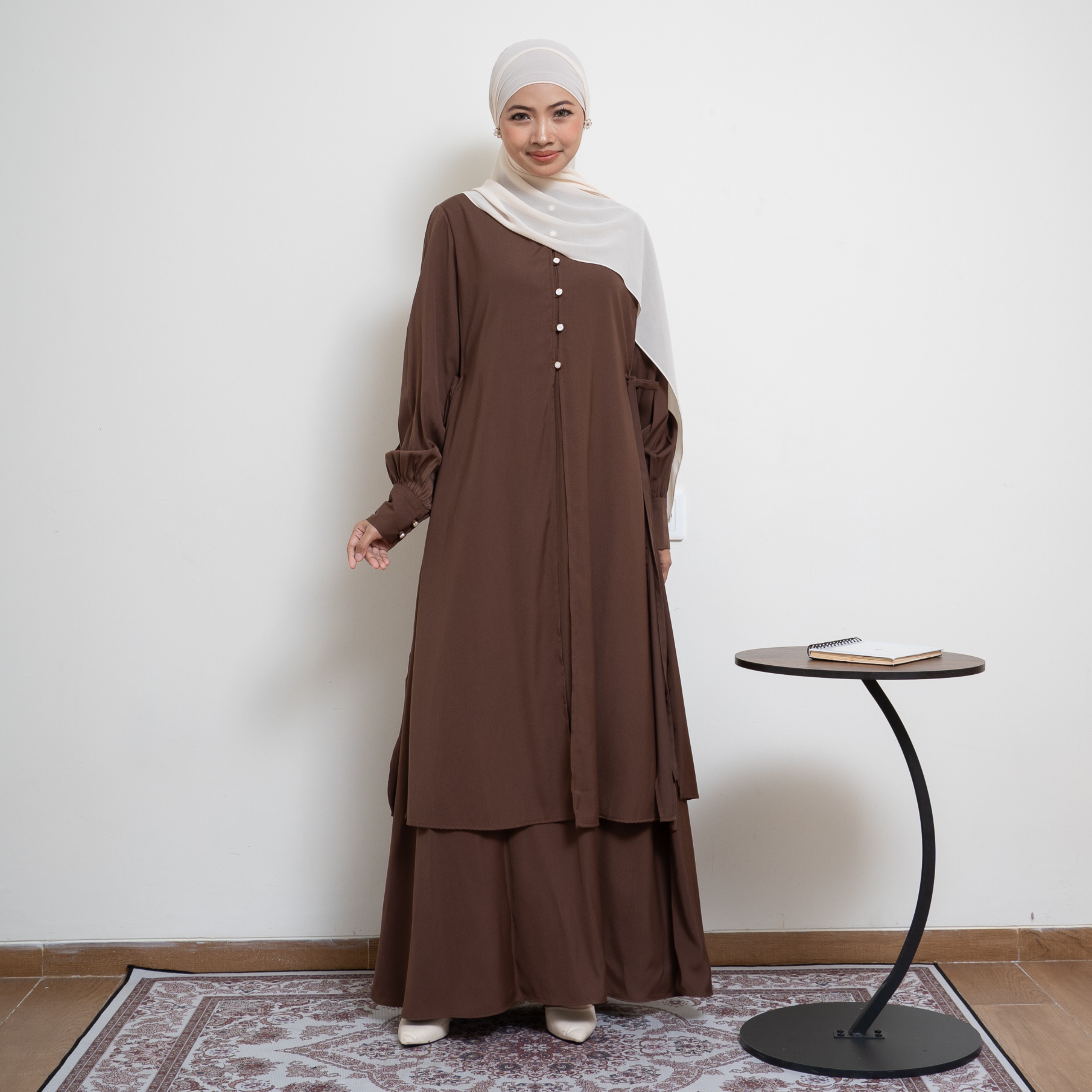 Evolvere - Arunika Dress Muslim Gamis Wanita Simple Polos