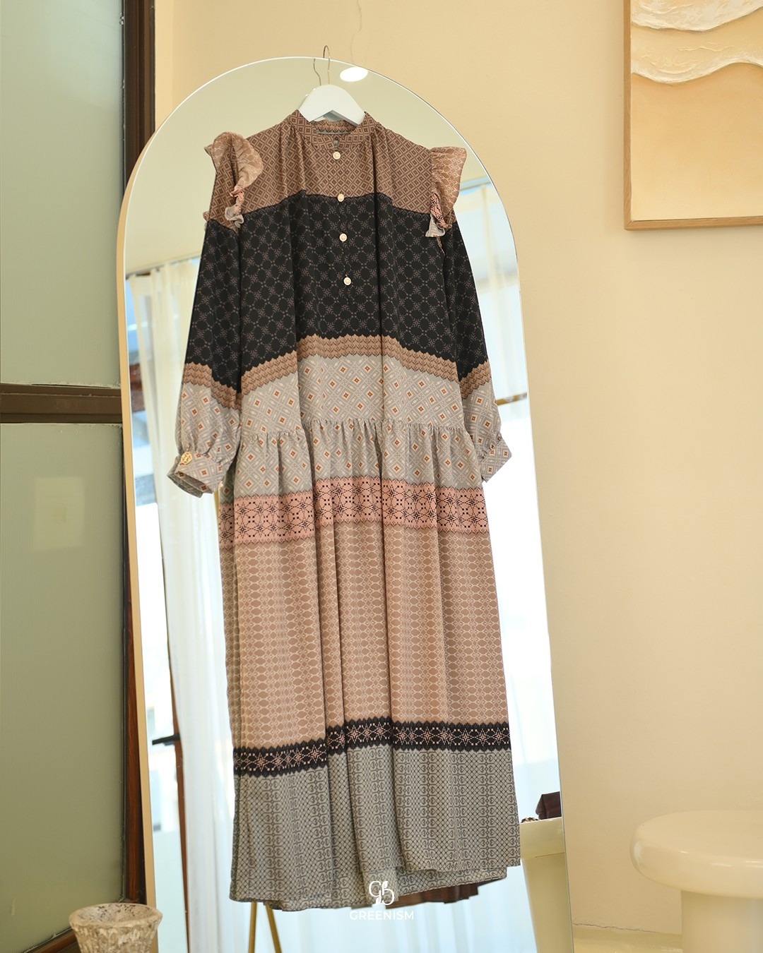 ALESIA DRESS