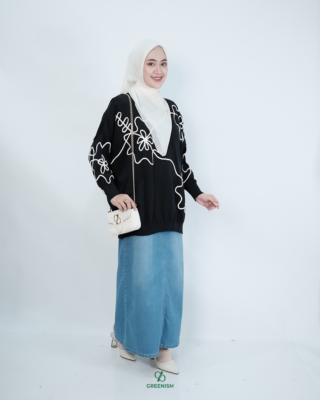 SANDYA SWEATER
