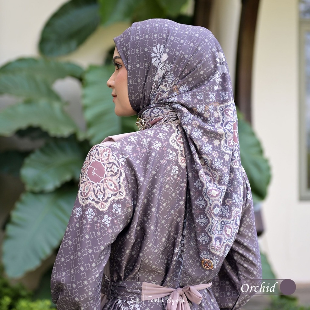 Hijab Dewasa - Langkah Cinta Series