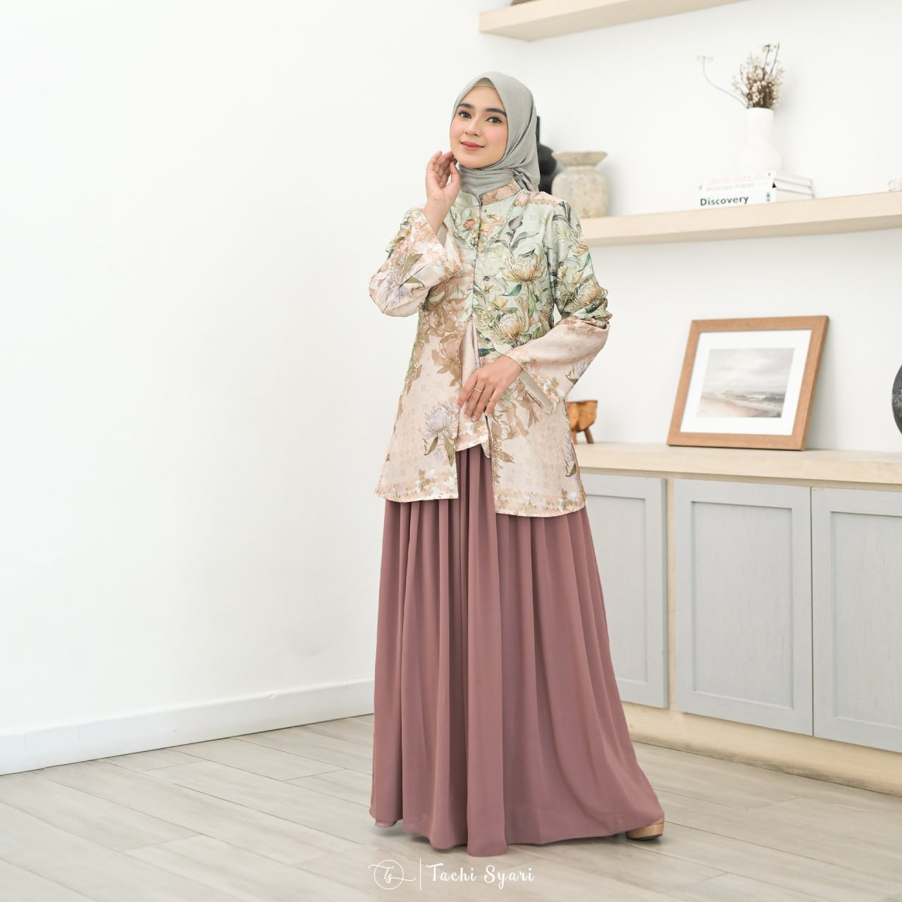 Violet Brown - Lembayung Senja