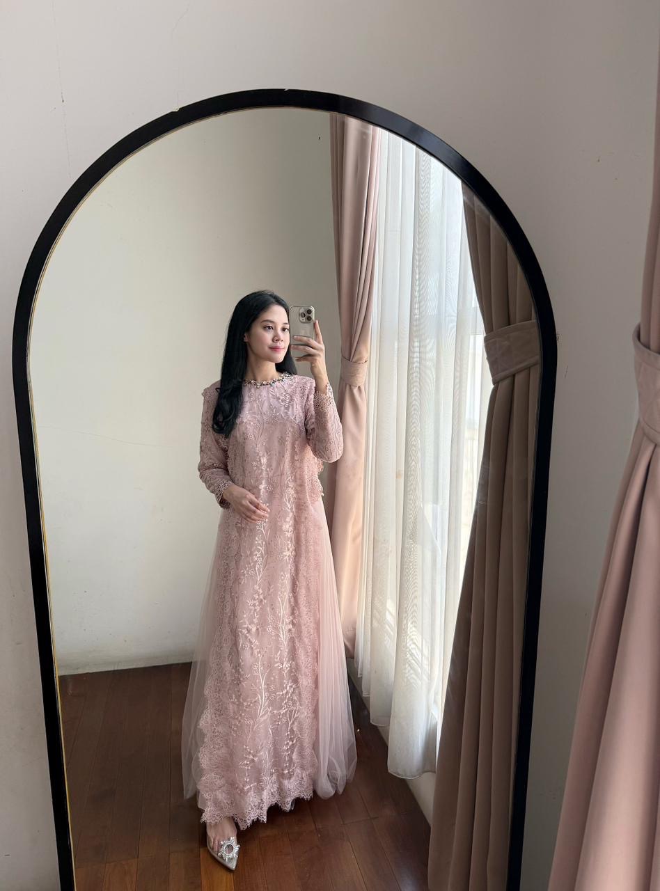 Amrthelabel / sorra dress / soft pink