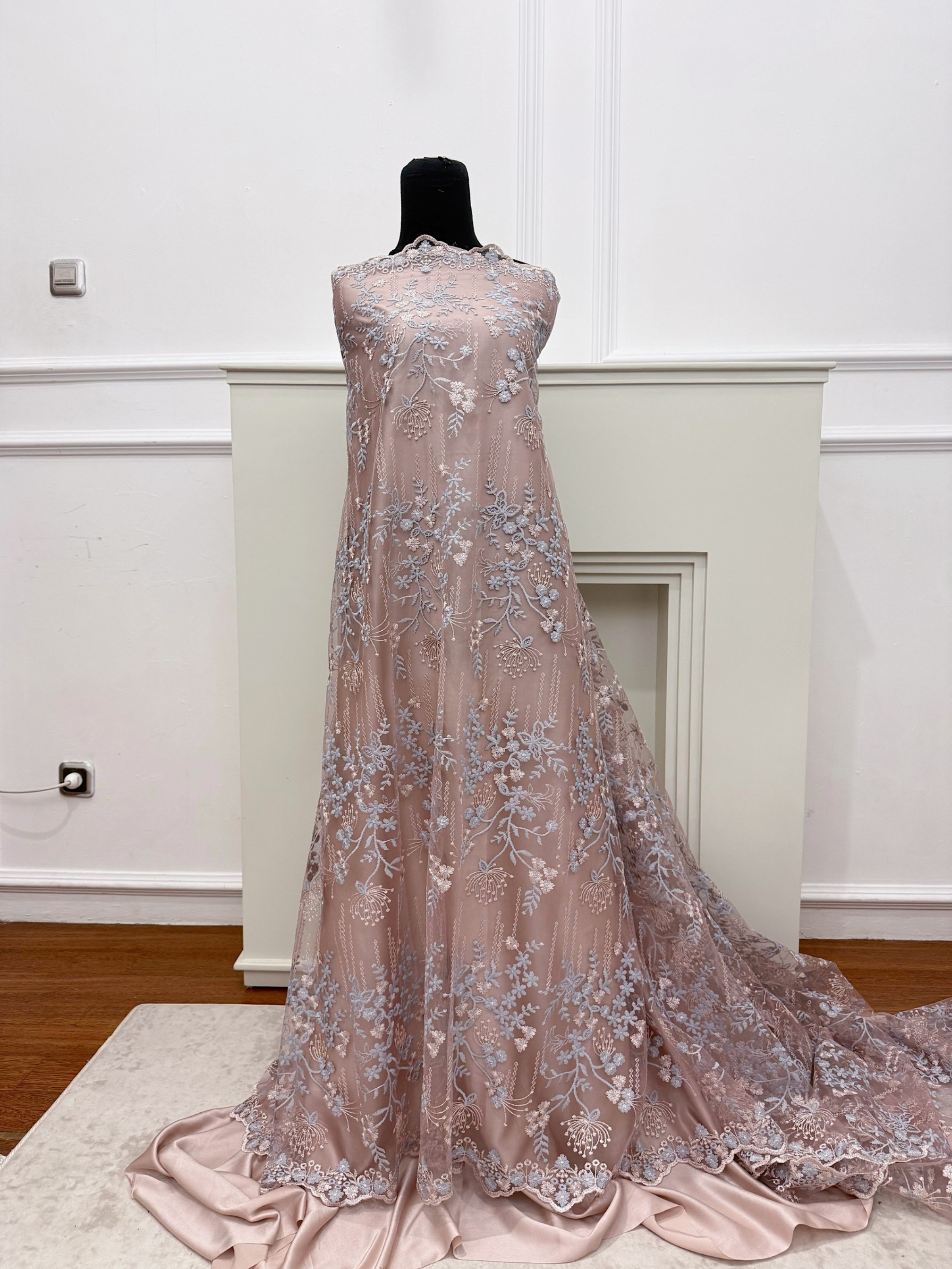 Amrthelabel / dayana dress / natural pink