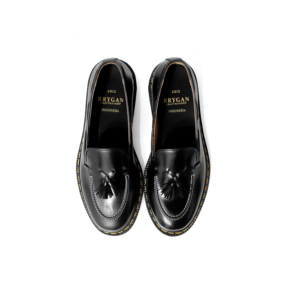 Casual Adam Tassel Black