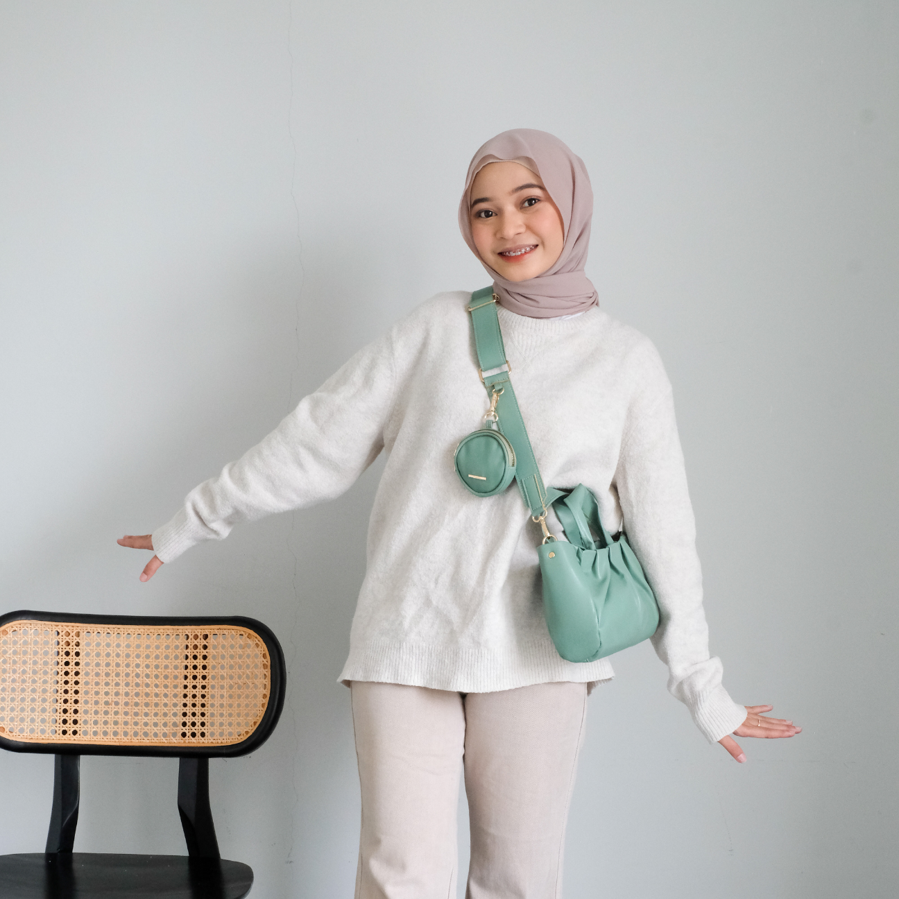 Sling Bag Flicka S 67