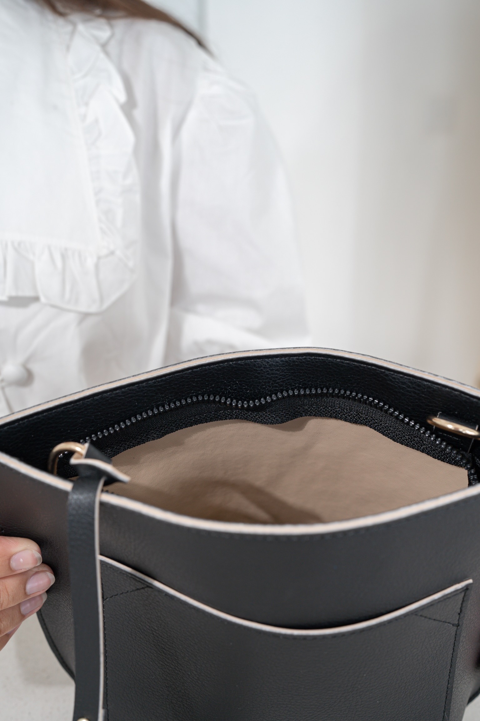 Sling Bag Flicka DD 178