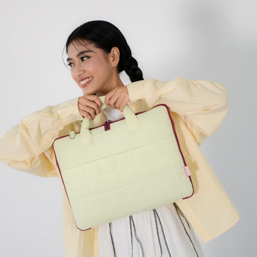 Image of FLICKA Gauri Tas Sarung Laptop Sleeve