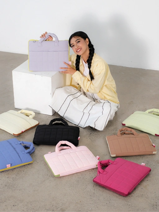 Image of FLICKA Gauri Tas Sarung Laptop Sleeve