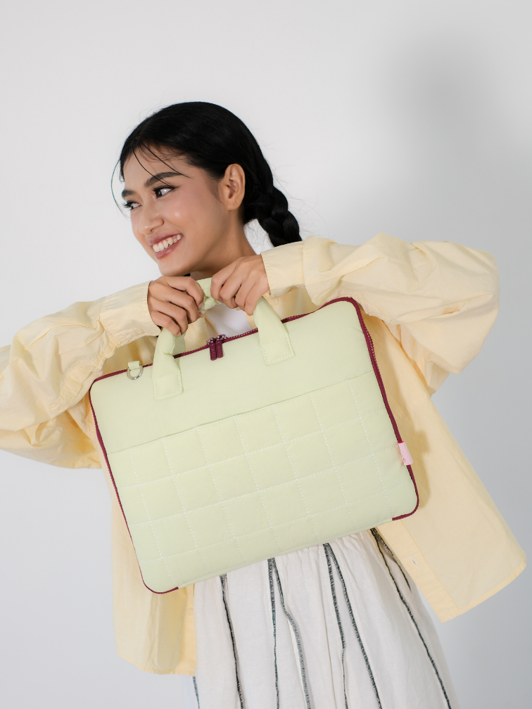 FLICKA Gauri Tas Sarung Laptop Sleeve