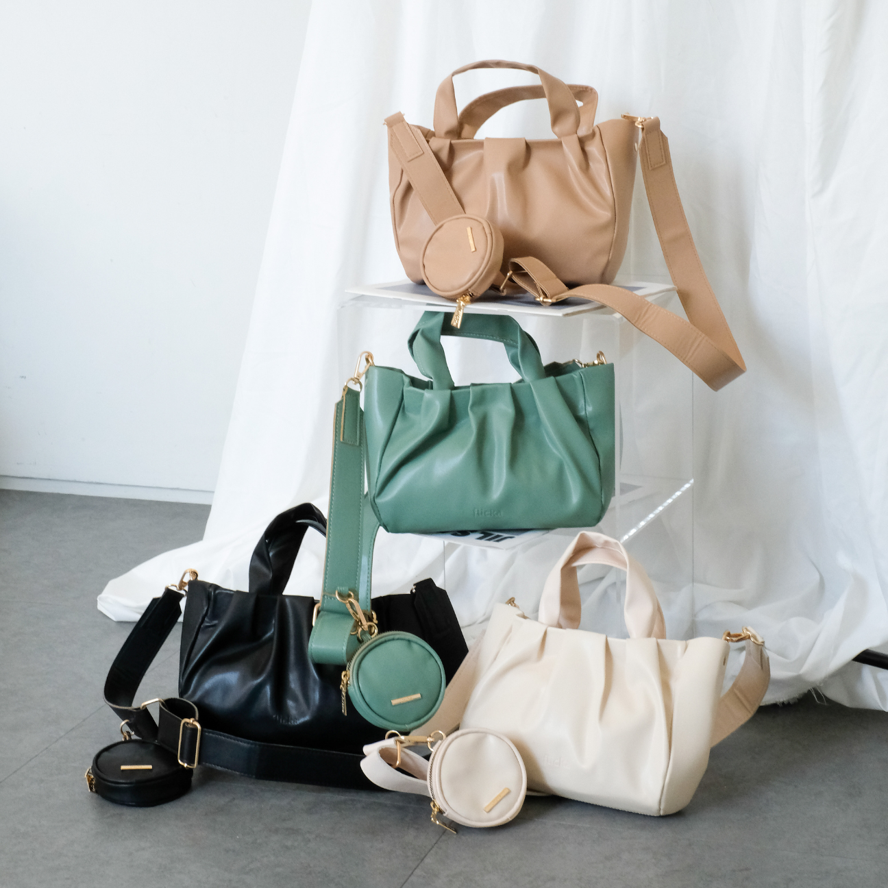 Sling Bag Flicka S 67