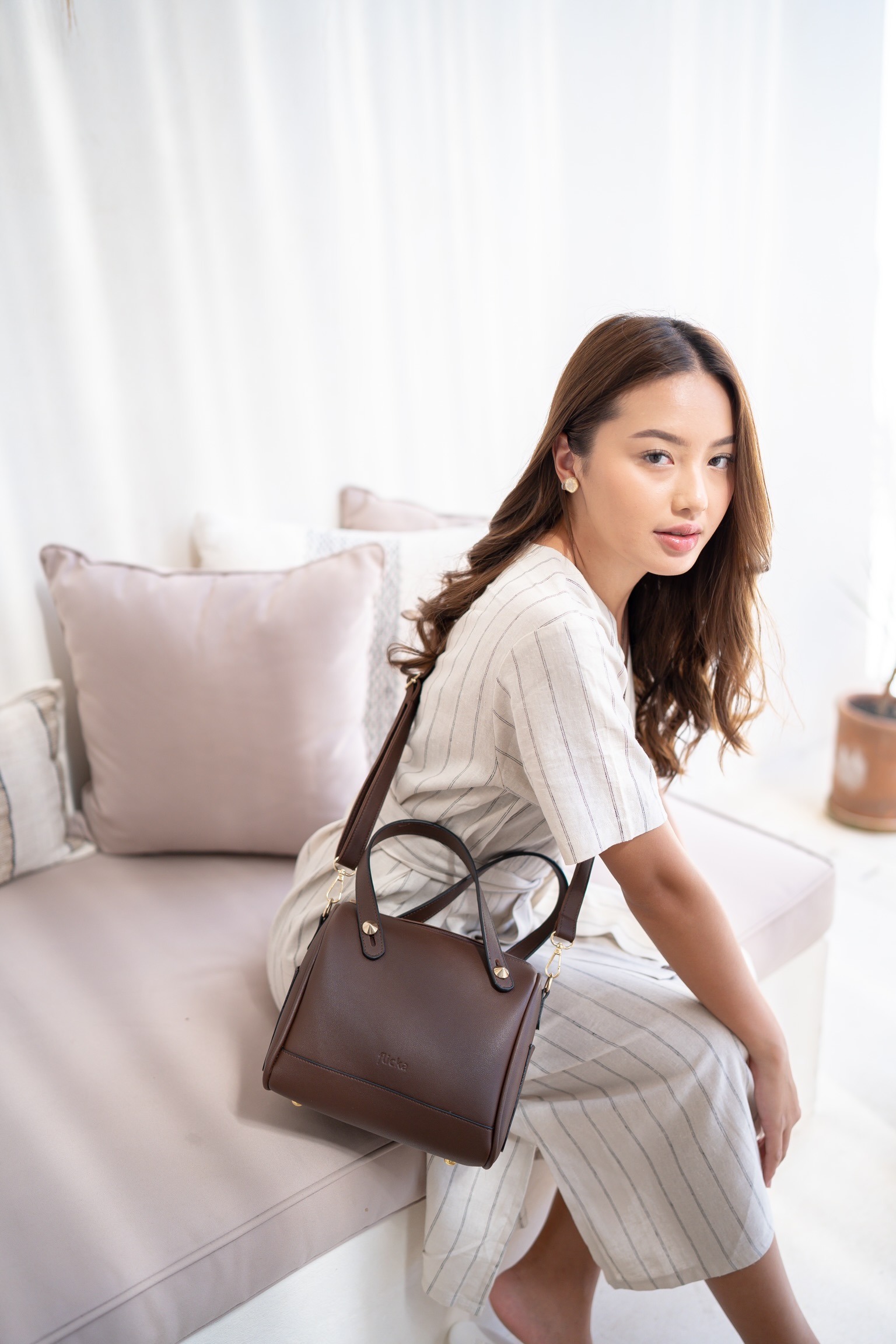 Sling Bag Flicka J 36