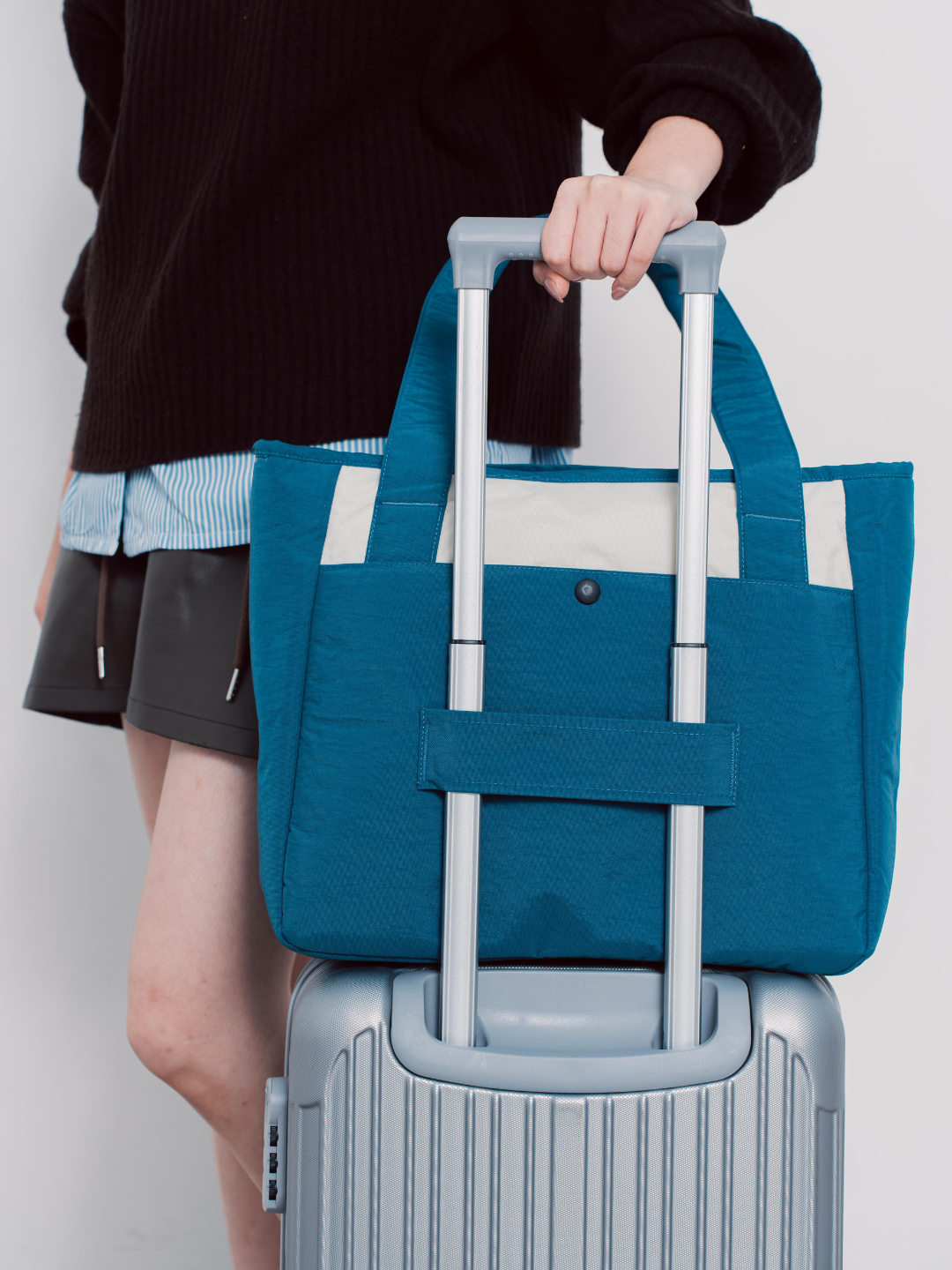 FLICKA River Tote Bag