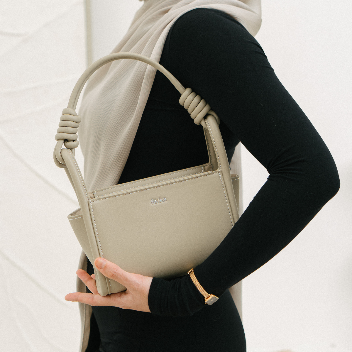 FLICKA Kelna Bag