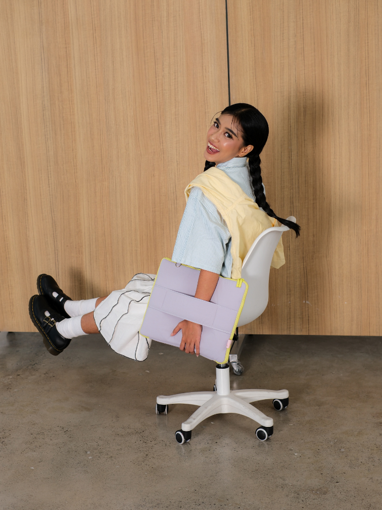 FLICKA Gia Tas Sarung Laptop Sleeve