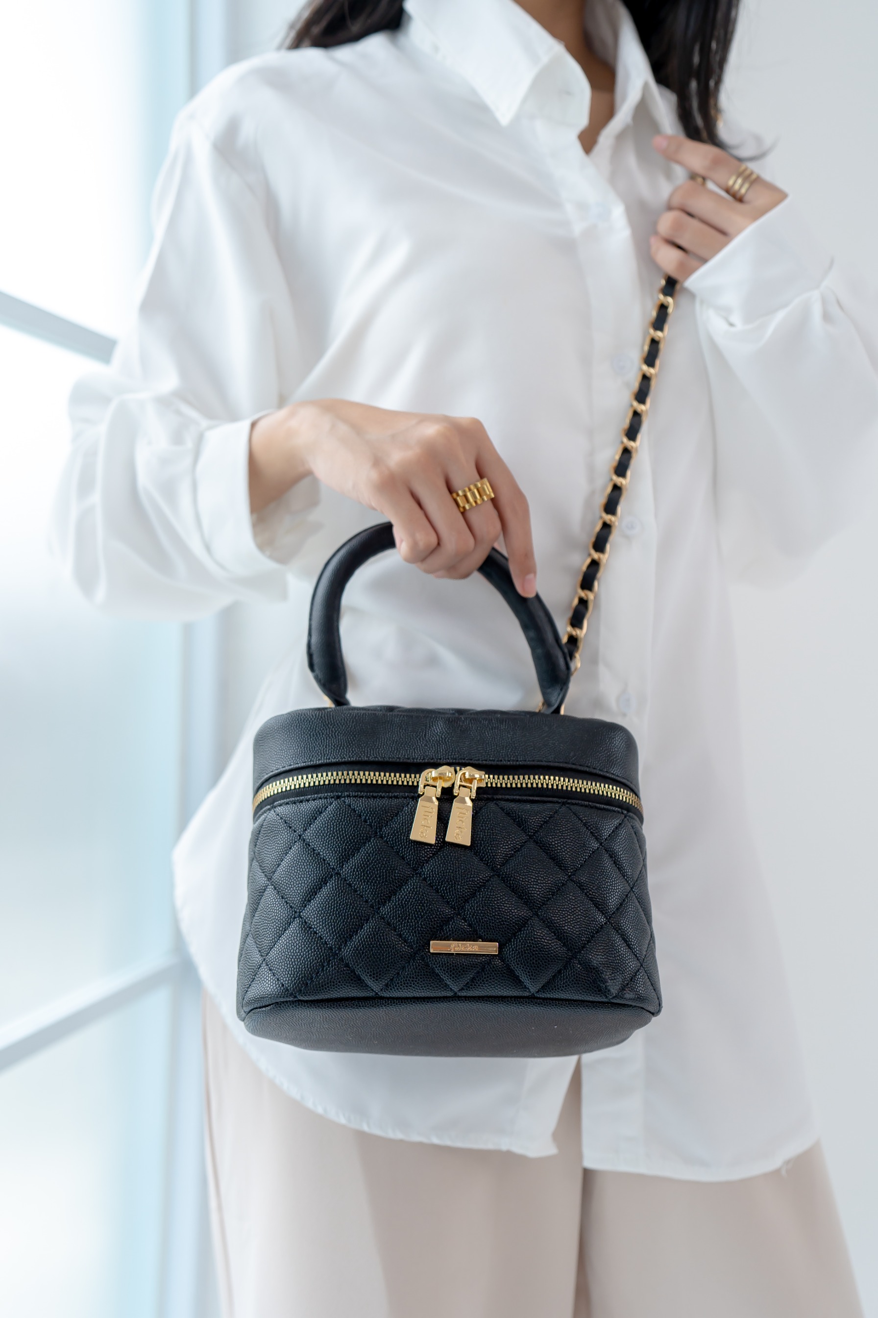Sling Bag Flicka V 88