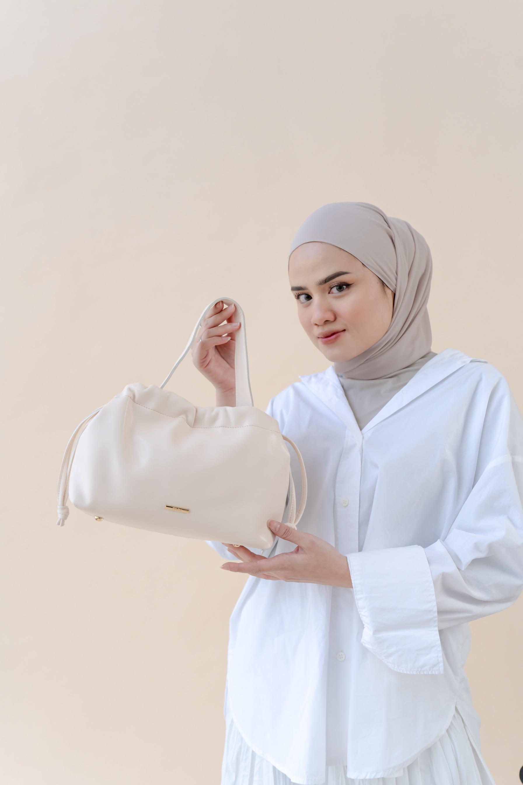 Sling Bag Flicka AF 129