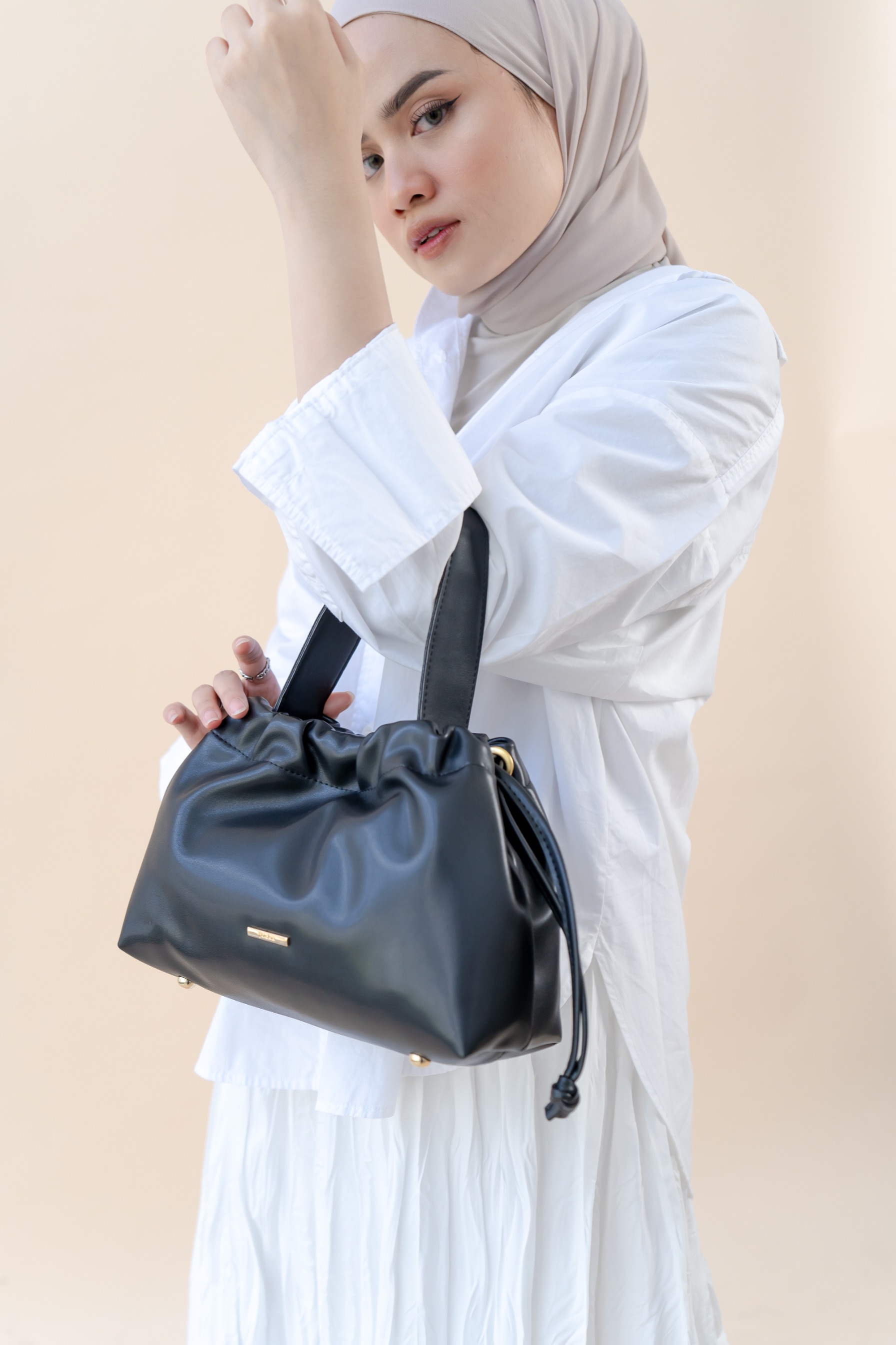 Sling Bag Flicka AF 129