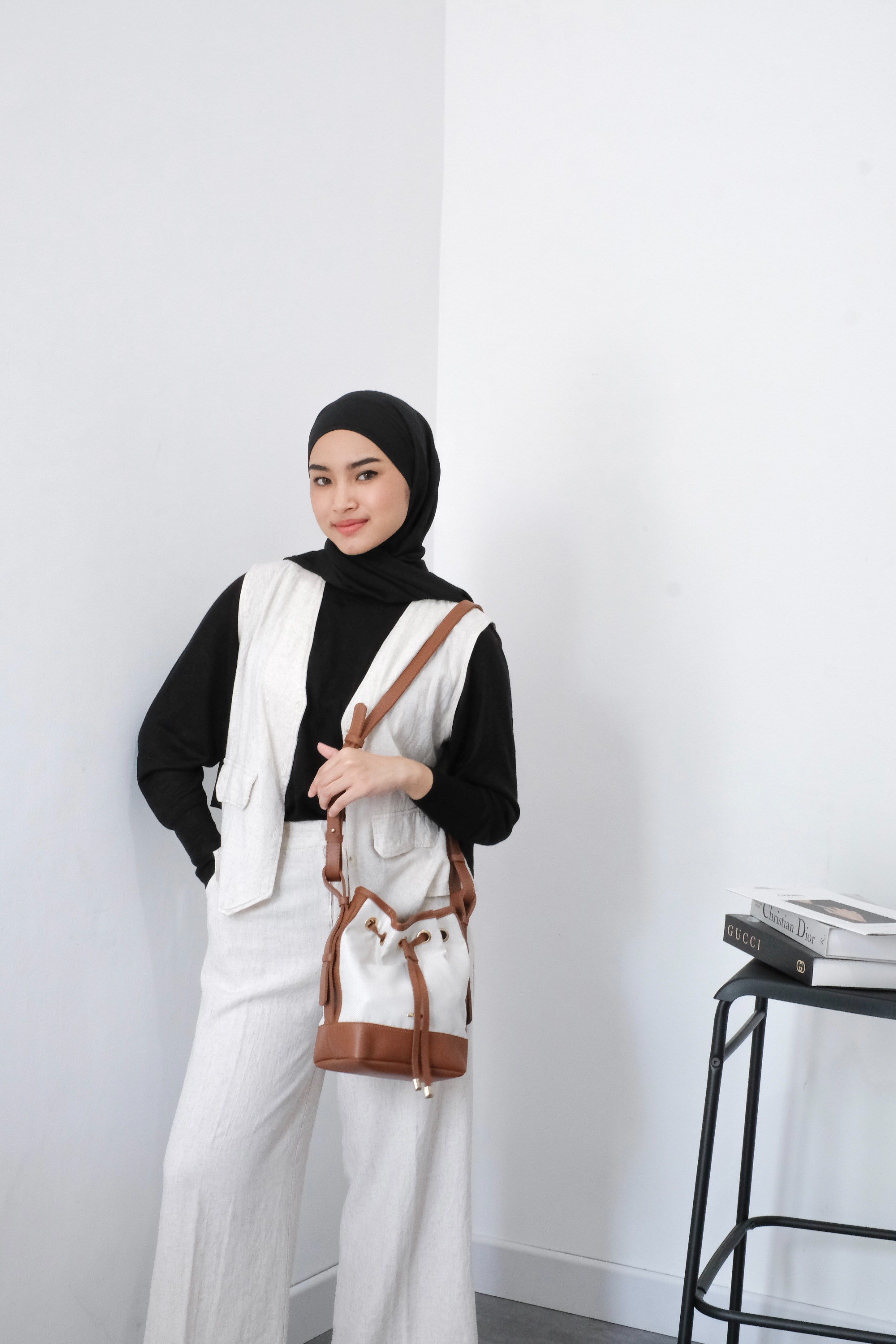 Sling Bag Flicka V 38