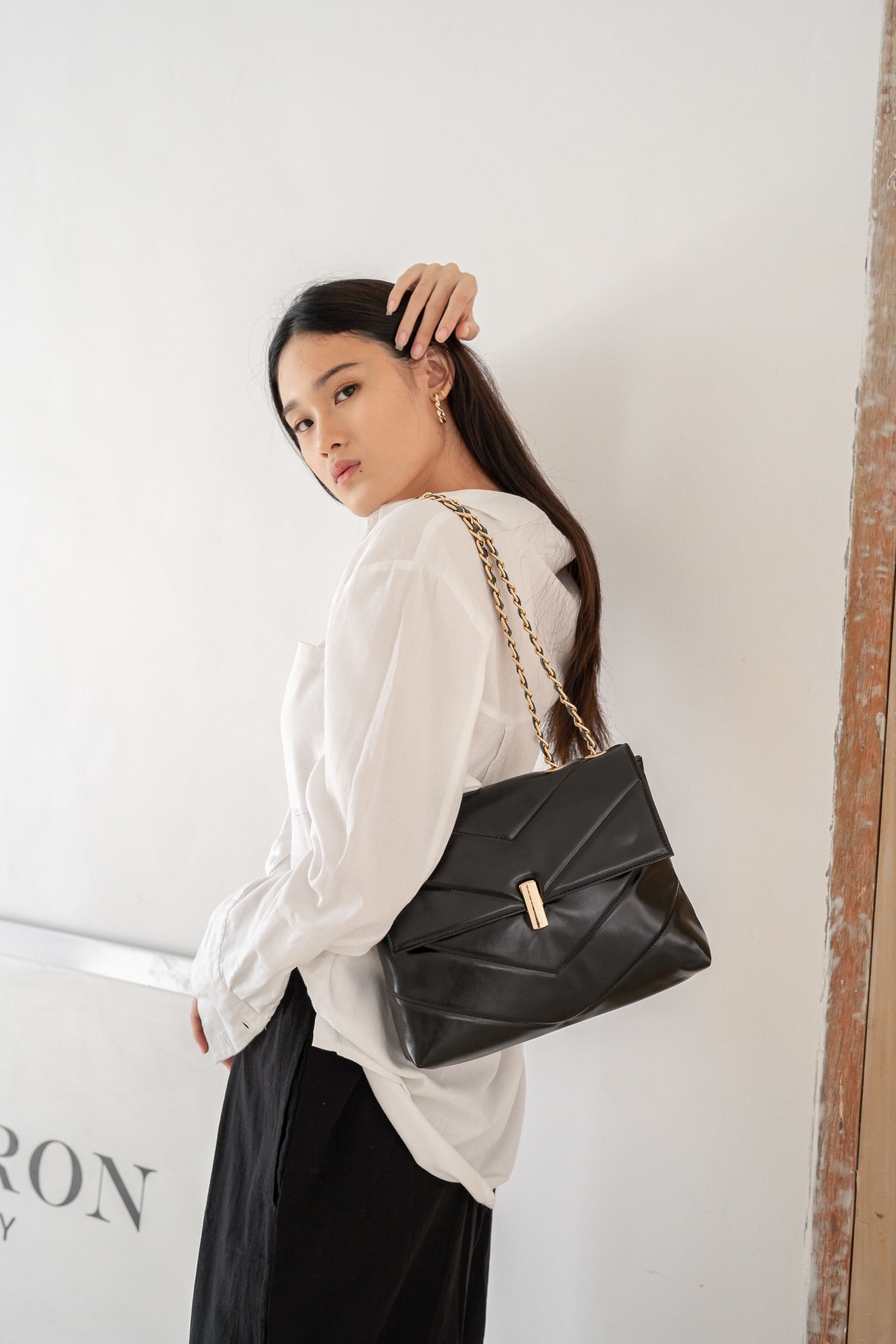 Sling Bag Flicka J 66