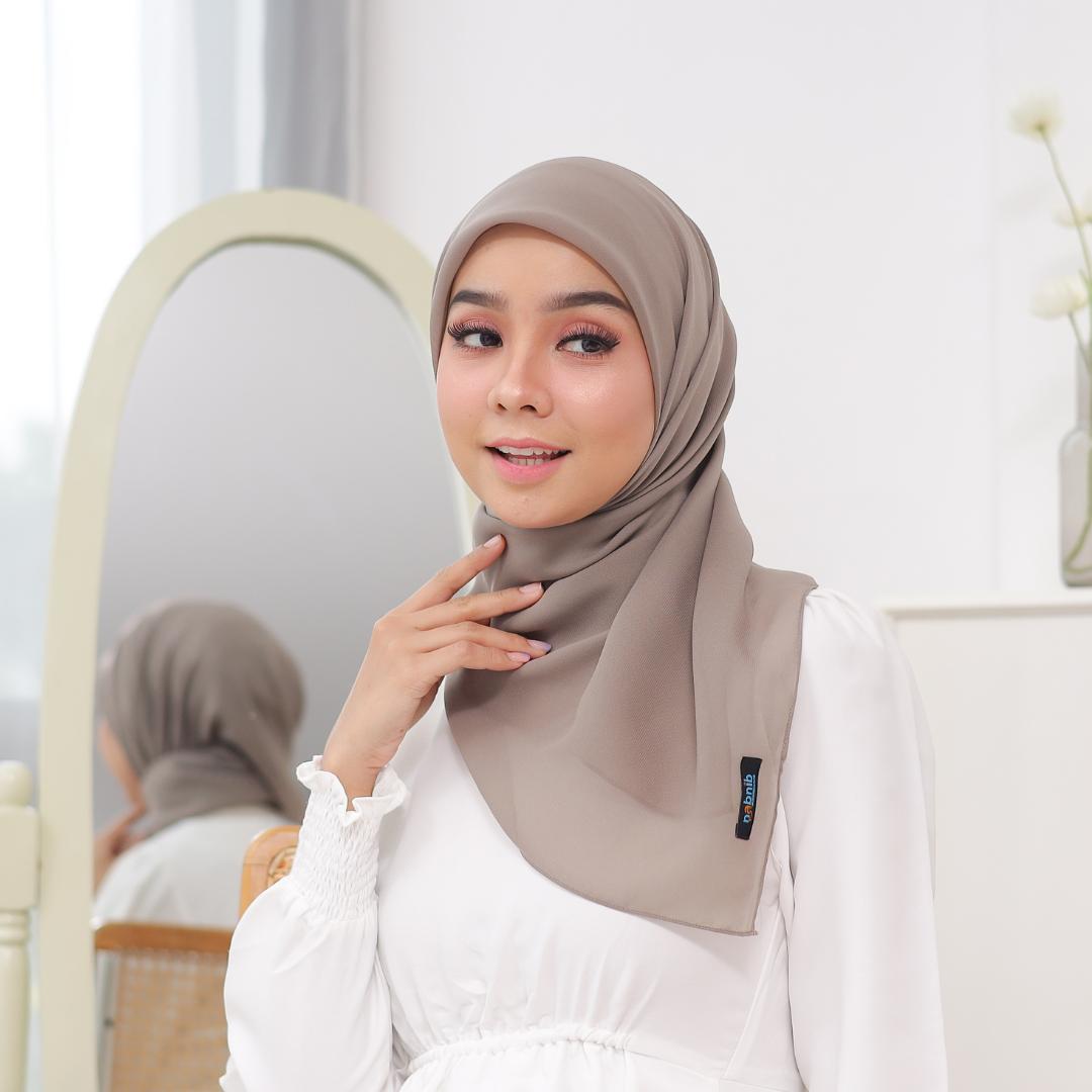 Nabnib - Cyra Hijab Segiempat  Square