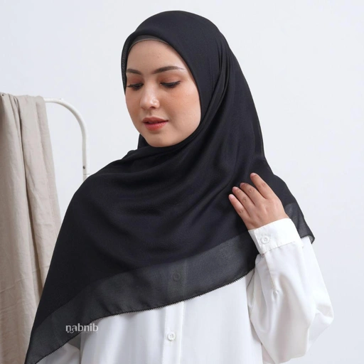 Image of Nabnib - Mela Hijab Voal Paris Ultrafine Eyelash