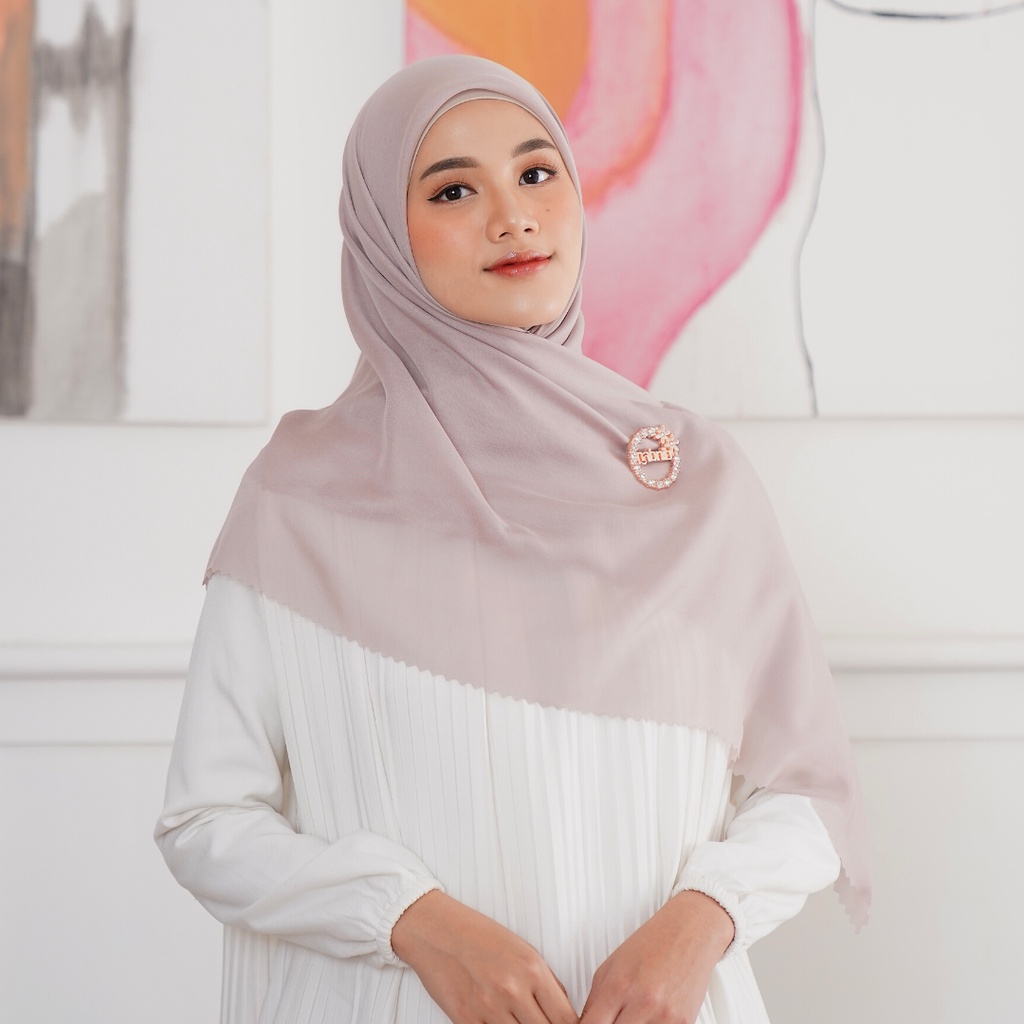 Nabnib - Yola Voal Jilbab Segiempat Paris Ultrafine