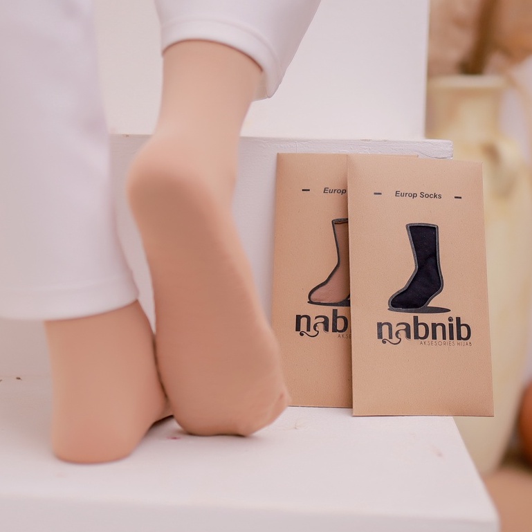 Nabnib - Europ Kaos Kaki Muslimah