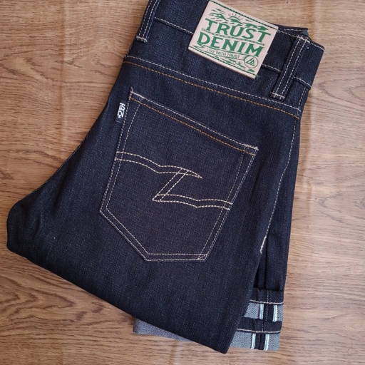 Image of GREENWOLF - Celana Jeans Pria Denim Selvedge accent Slimfit Dark Indigo Raw Denim 14oz