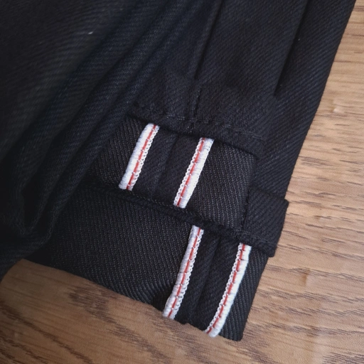 Image of Black Eagle Celana Denim Jeans Pria Slim Fit  Black Denim strech 13oz