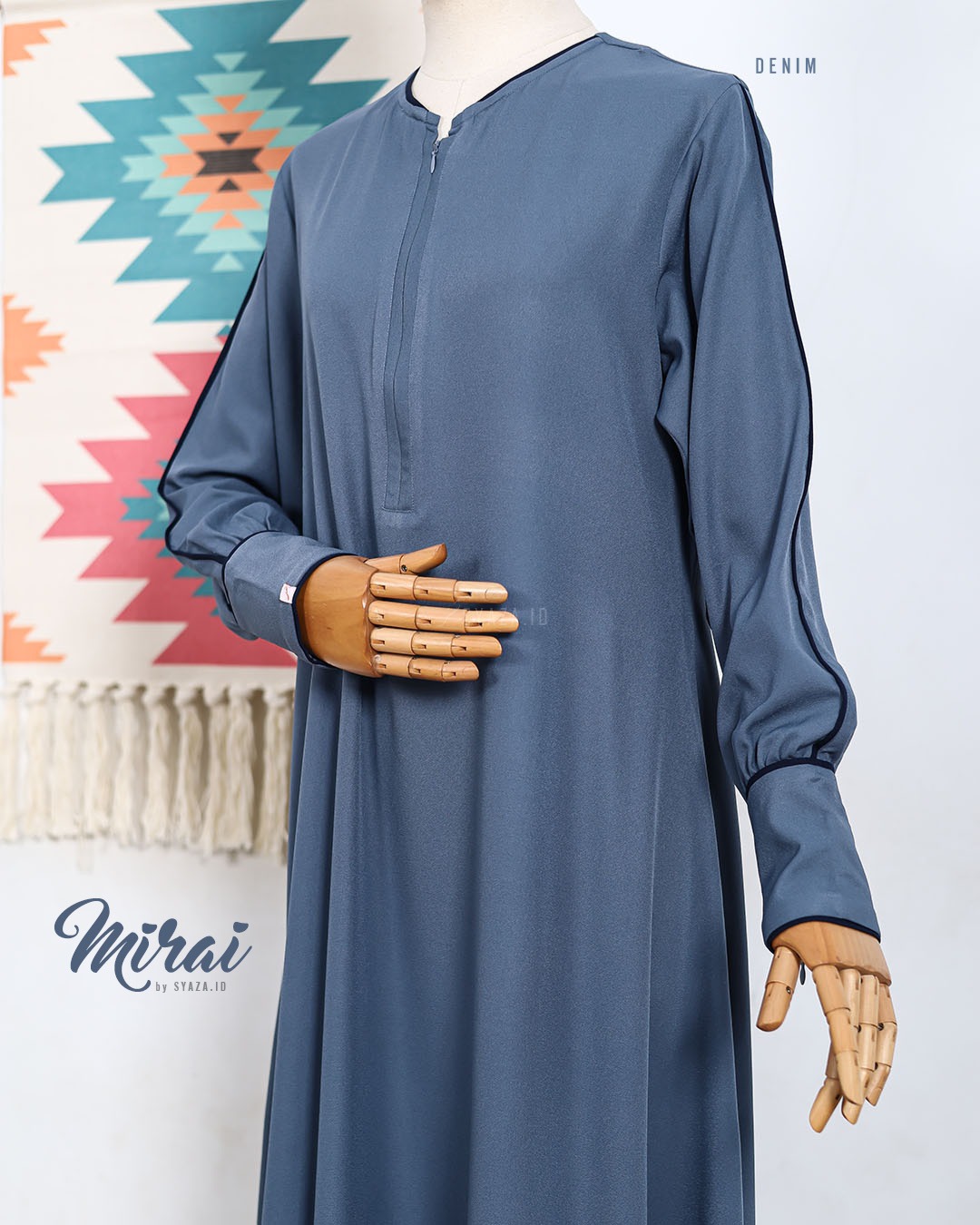 Mirai Abaya