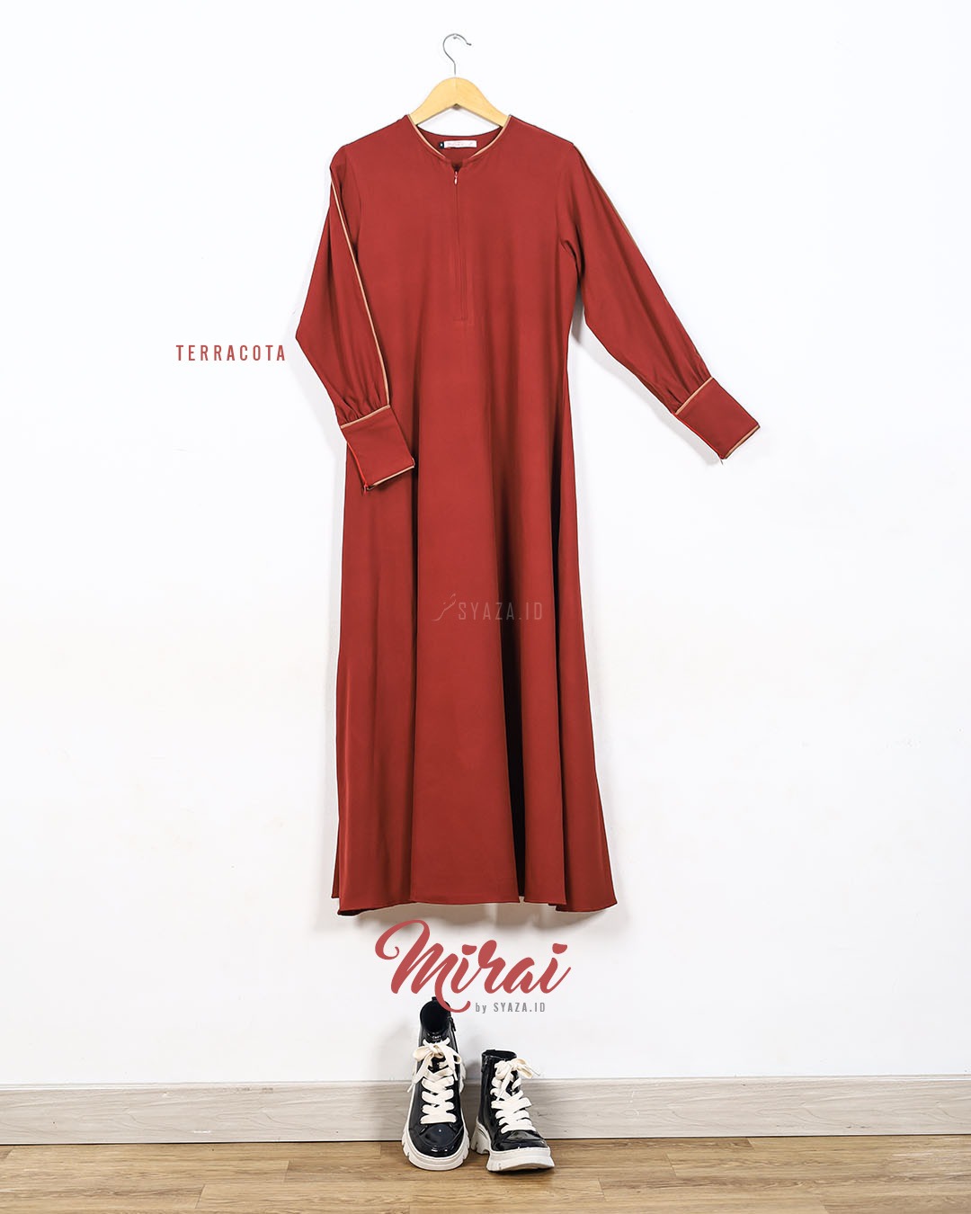Mirai Abaya