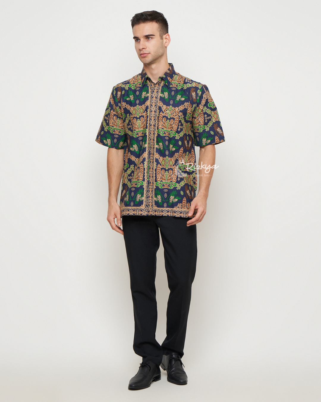 Rizkya Batik Hem Batik MD Lengan Pendek Biru Tua