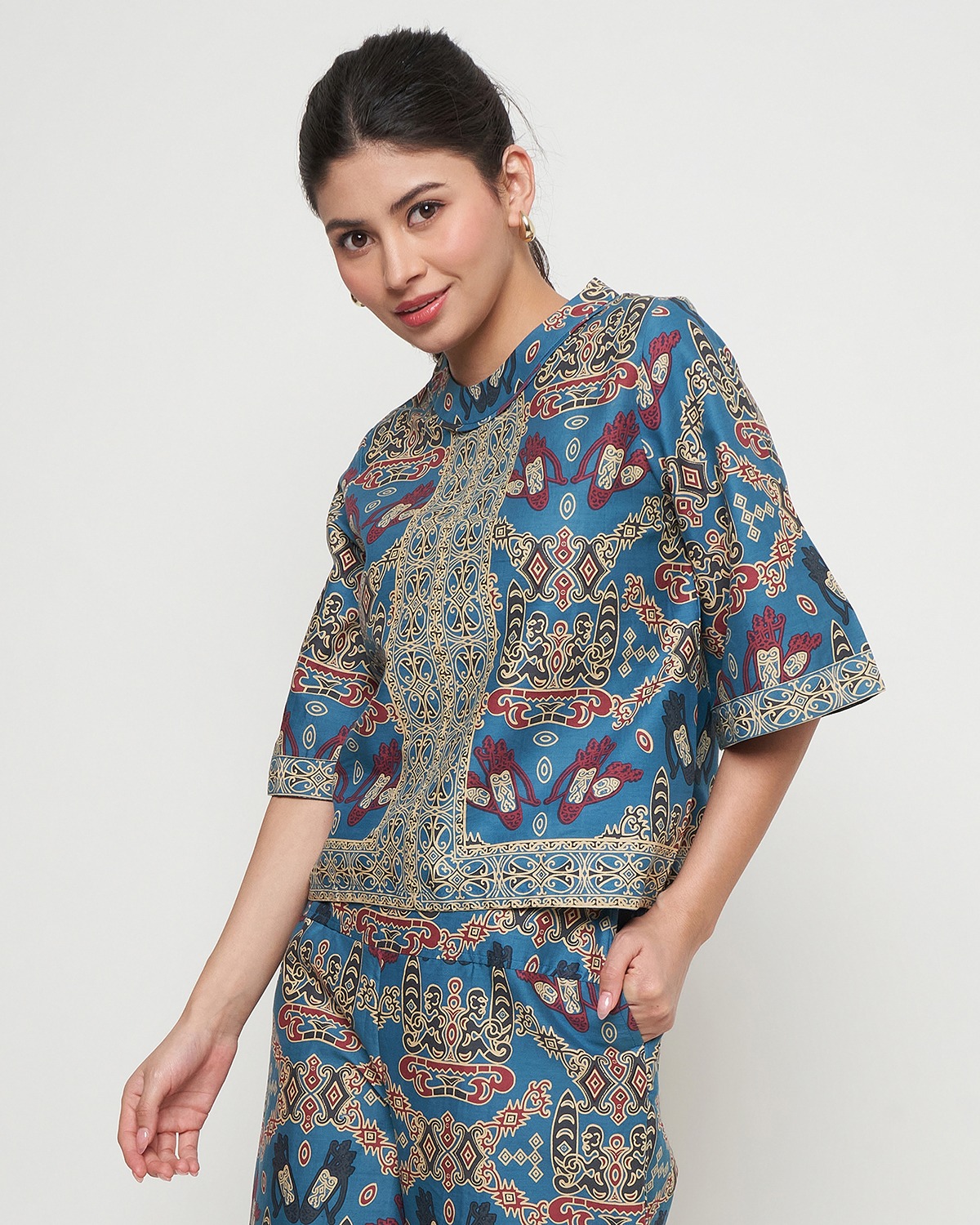 Rizkya Batik Setelan Celana Blouse Adama MD