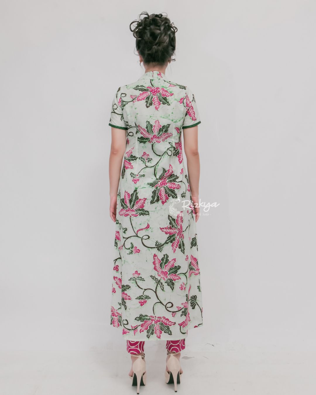 Long Kebaya Srikandi