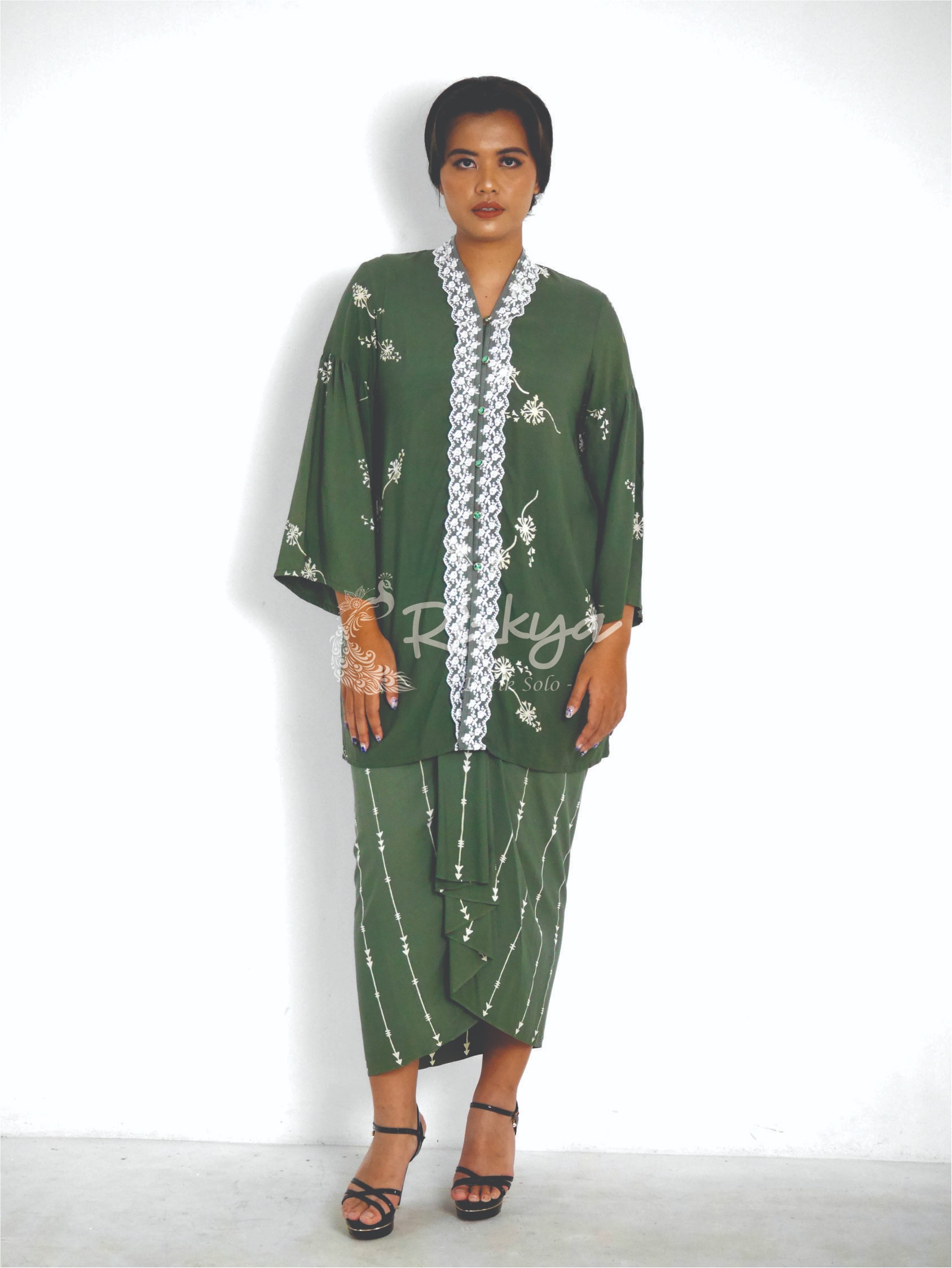 Kebaya Raya