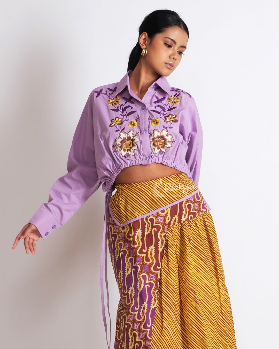 Wungu Crop Top Batik Sekar Wungu