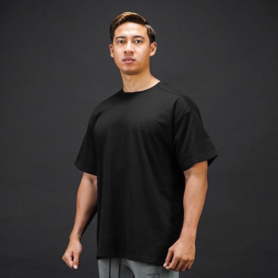 NEVERES Oversized Graphic