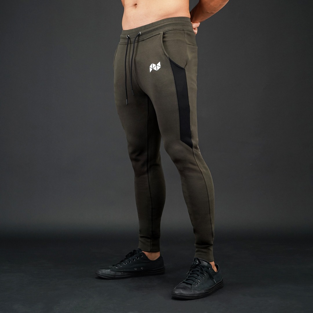NEVERES Half Stripe Jogger V.2