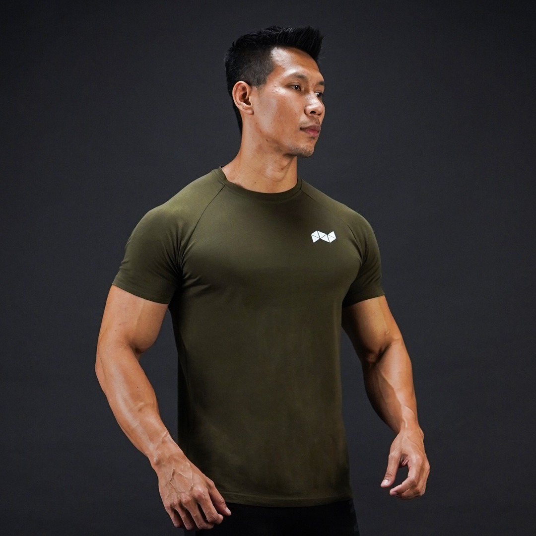 NEVERES Basic Form T-Shirt