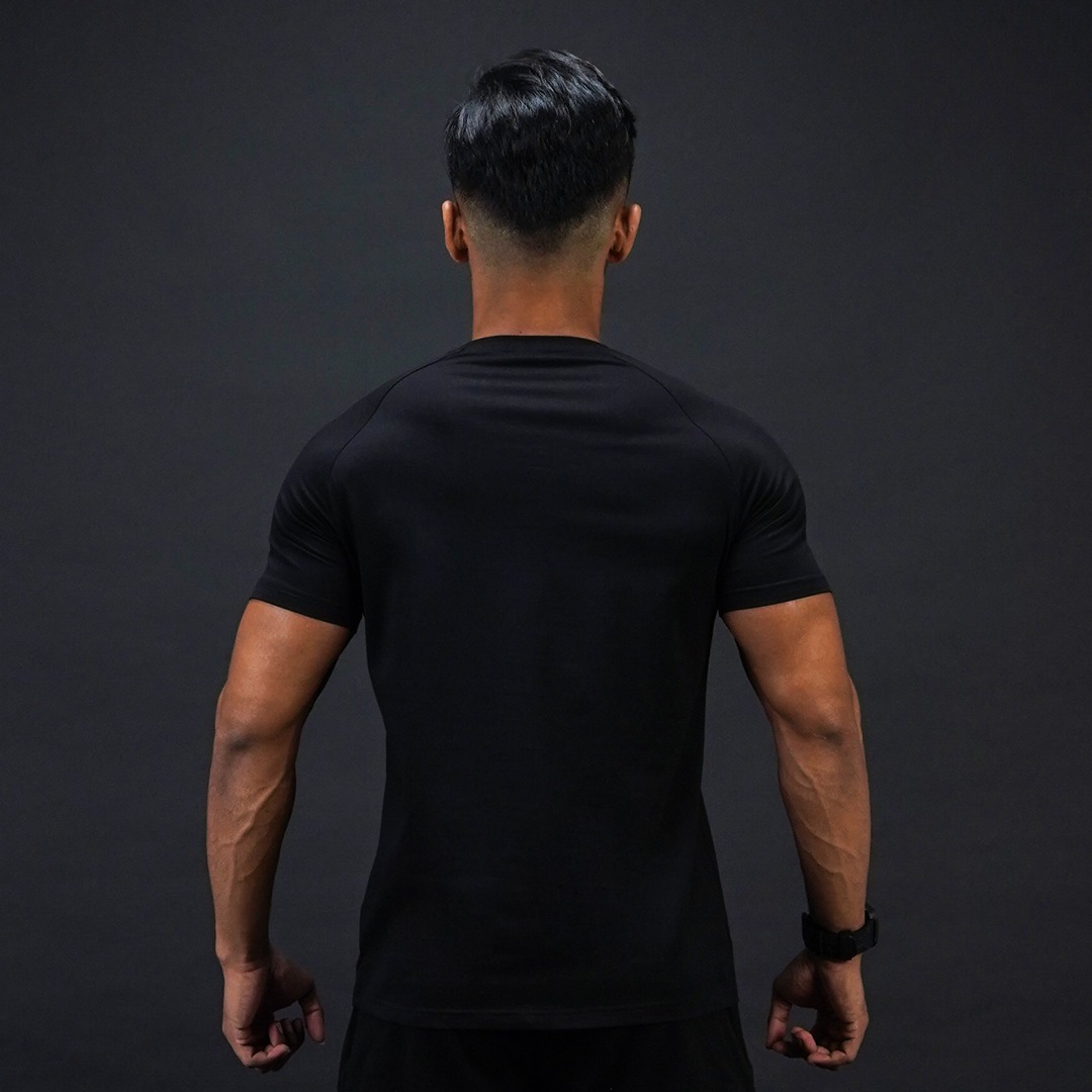 NEVERES Graphic T-Shirt