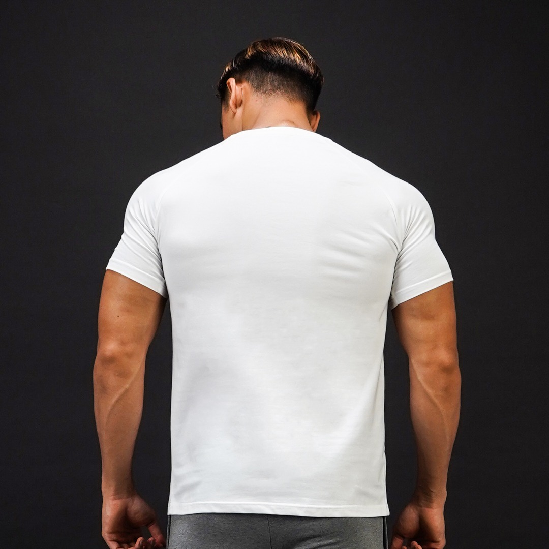 NEVERES Basic Form T-Shirt