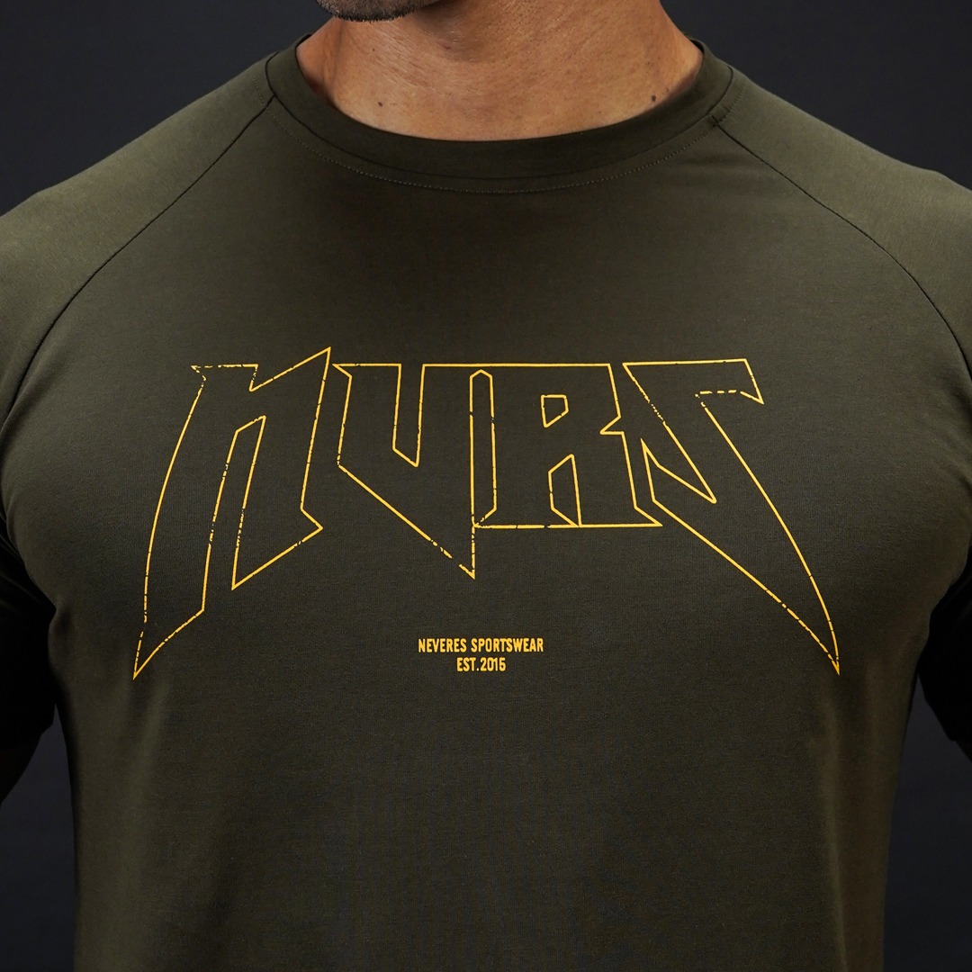 NEVERES Graphic T-Shirt