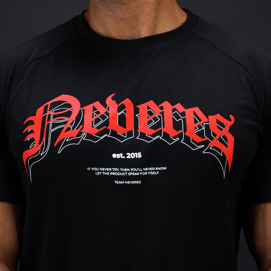NEVERES Graphic T-Shirt