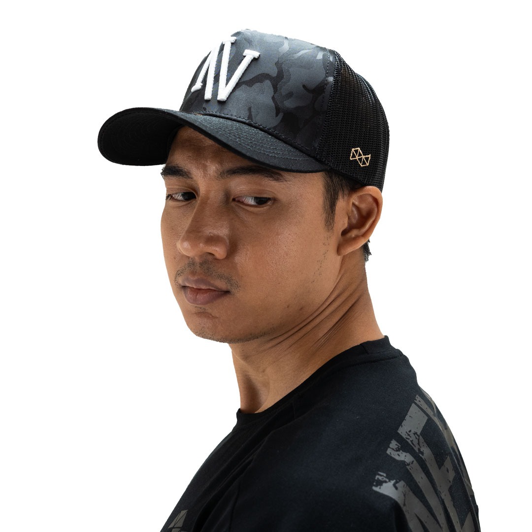 NEVERES NV Trucker Cap