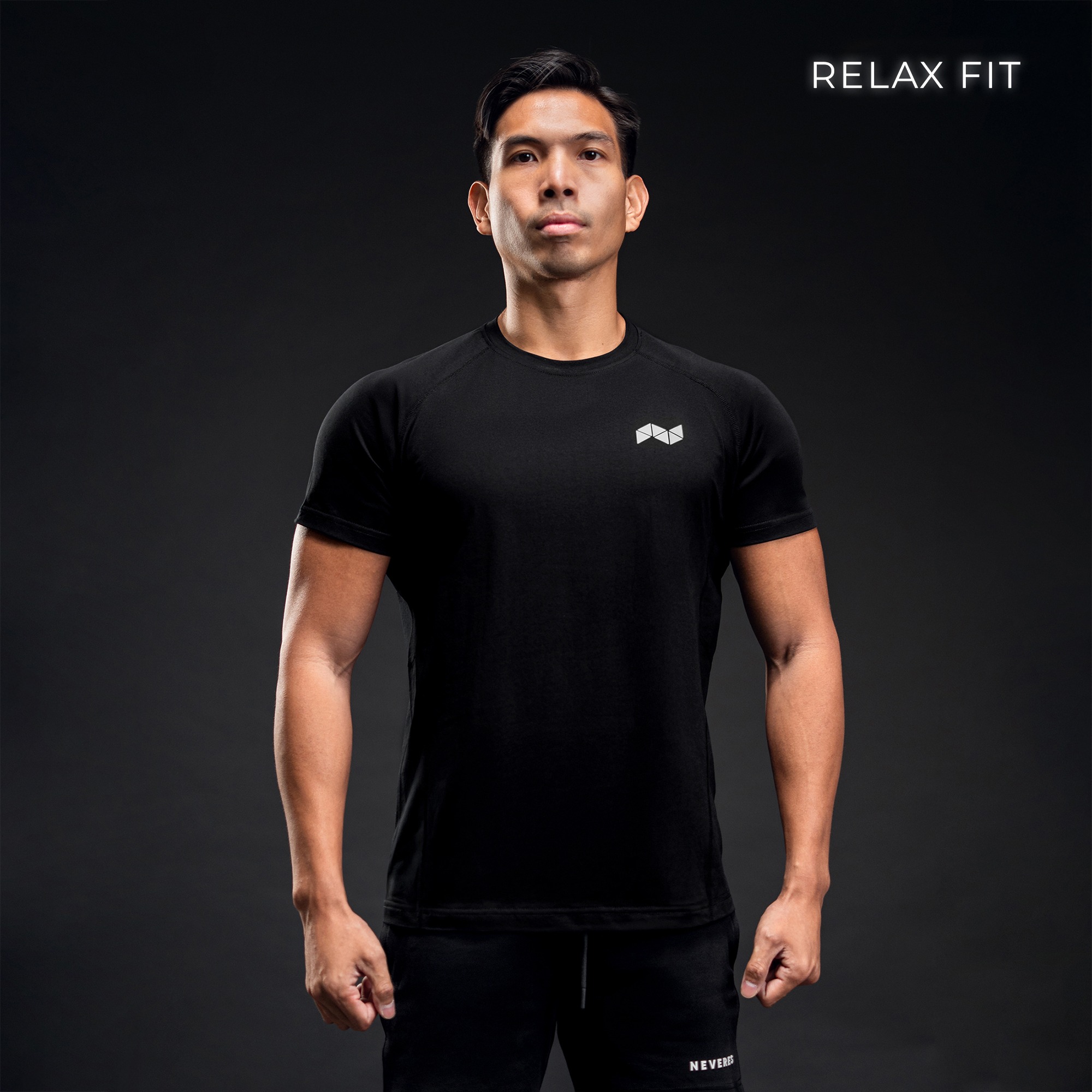 NEVERES Basic Form Relax Fit T-Shirt