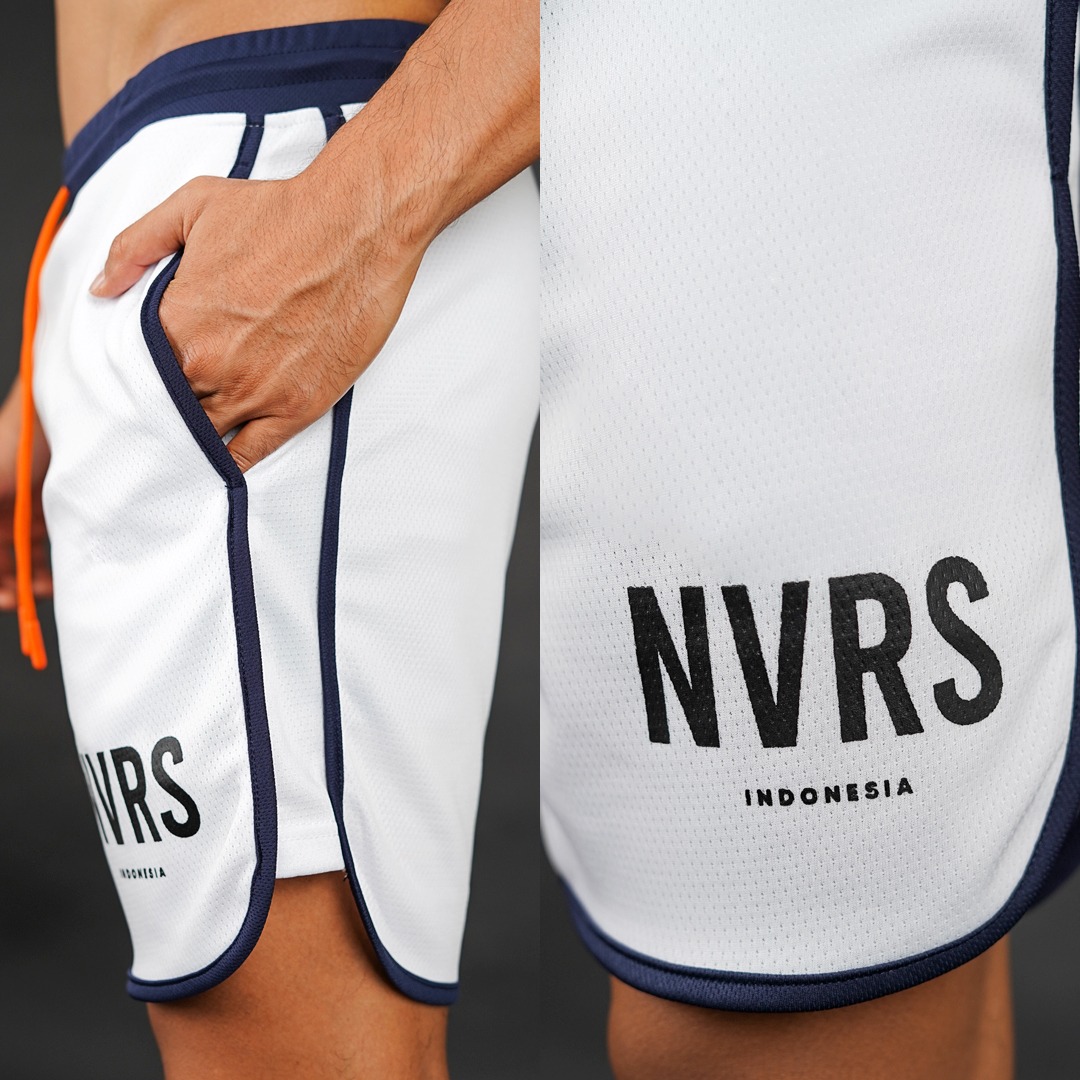 NEVERES Seam Shorts